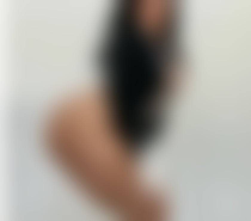 Escorts Hampshire Rushmoor - Photos for COLOMBIAN 💦💦 EXTRAS AVAIABLE 💦💦