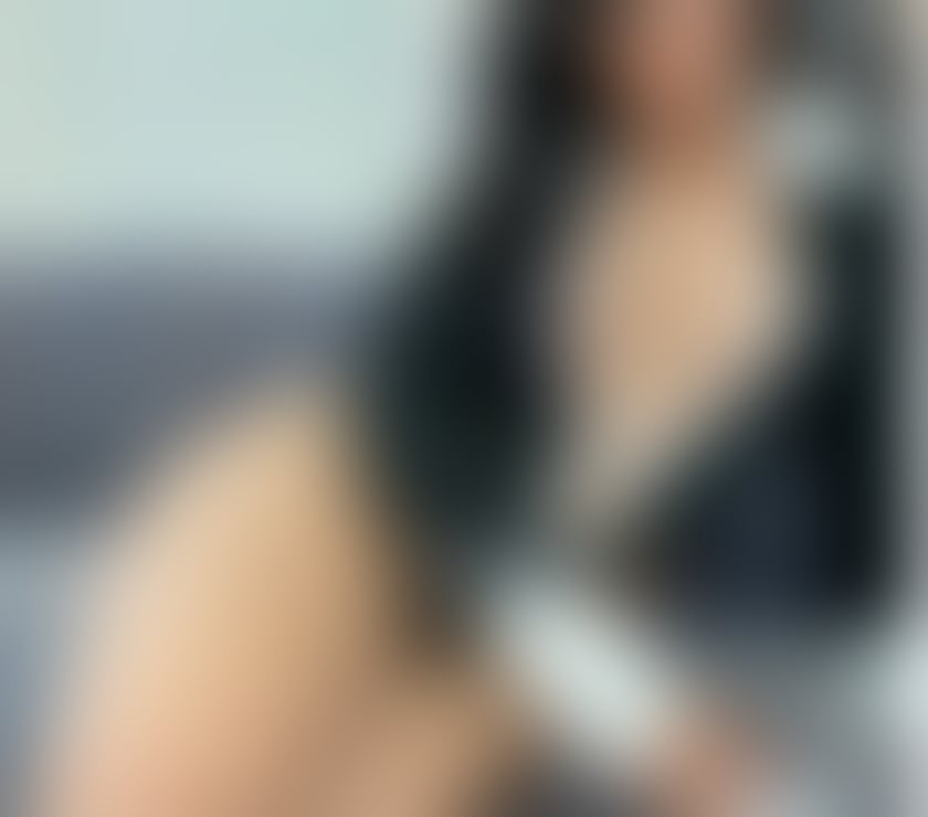 Escorts Hampshire Rushmoor - Photos for COLOMBIAN 💦💦 EXTRAS AVAIABLE 💦💦