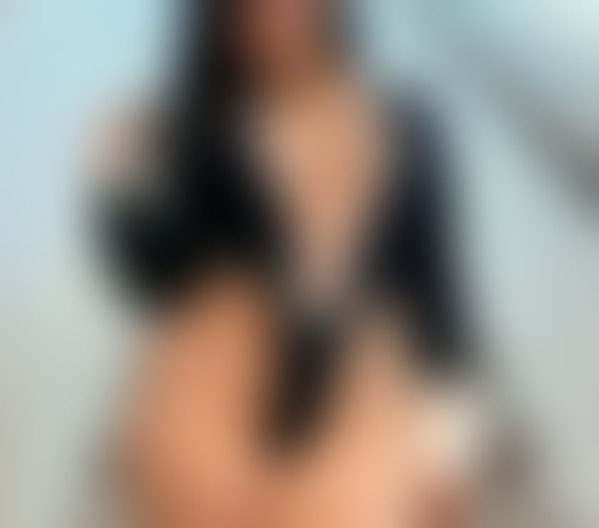 Escorts Hampshire Rushmoor - Photos for COLOMBIAN 💦💦 EXTRAS AVAIABLE 💦💦