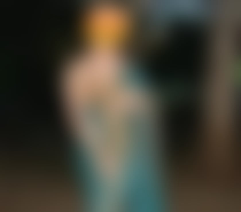 Pooja – Beautiful South Indian Girl in London