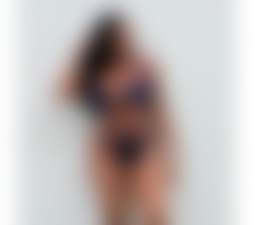 Riosa Sensual Fire with a Fun Twist.🍑🍑🍷