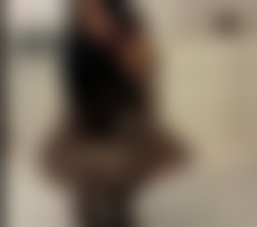 Photos for Uk babe 😘WHATAPP ME 😘VIDEOCALL AND TEXTING