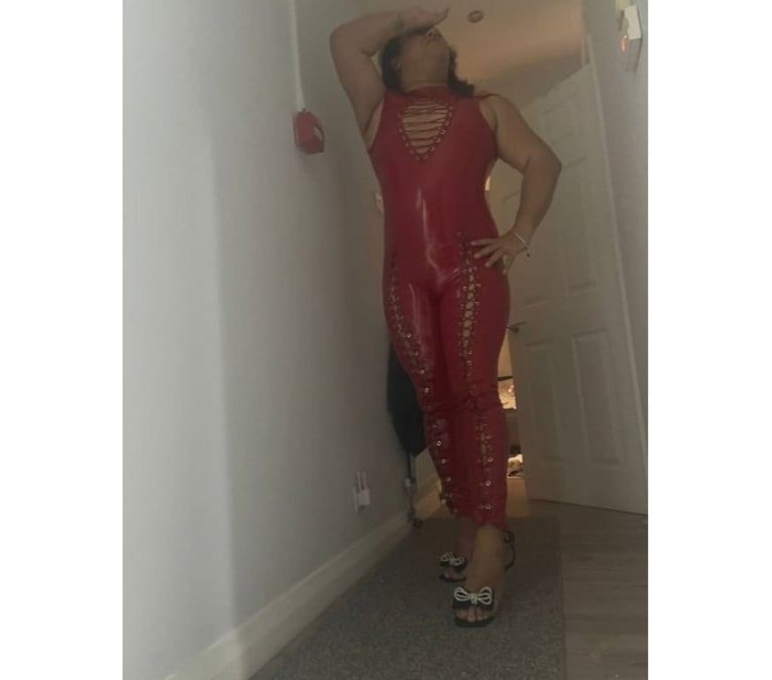 Escorts Armagh, Banbridge and Craigavon Portadown - Armagh, Banbridge and Craigavon - Photos for I have an excellent job in the dominatrix field.