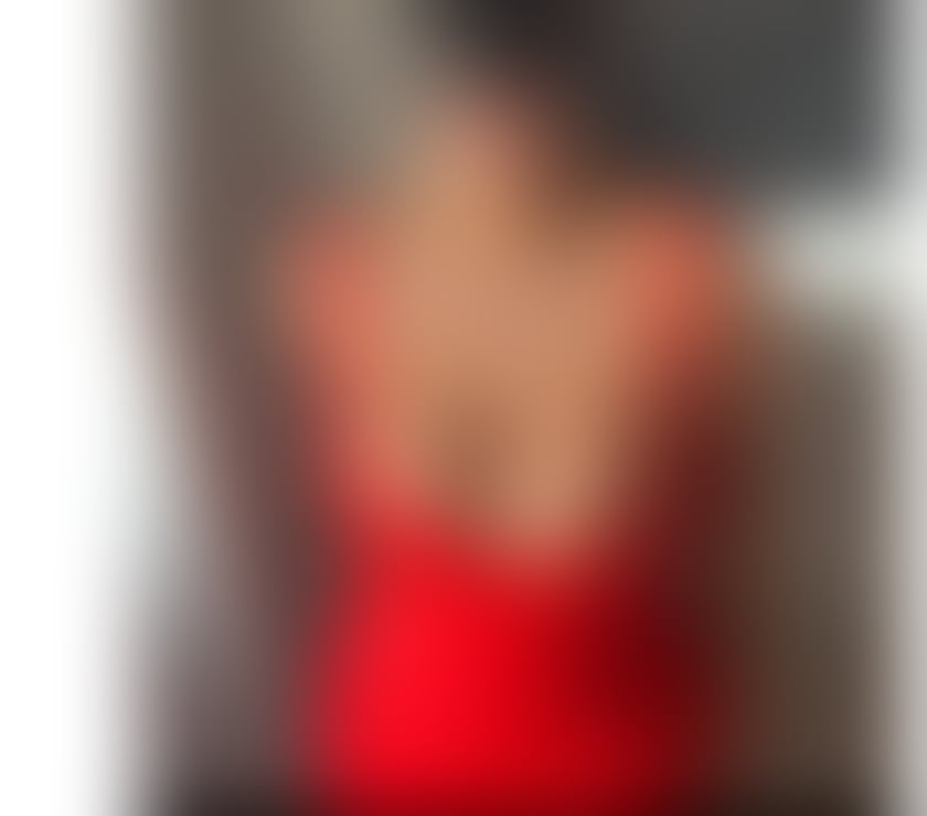 Polish BUSTY Elizabeth 🔥