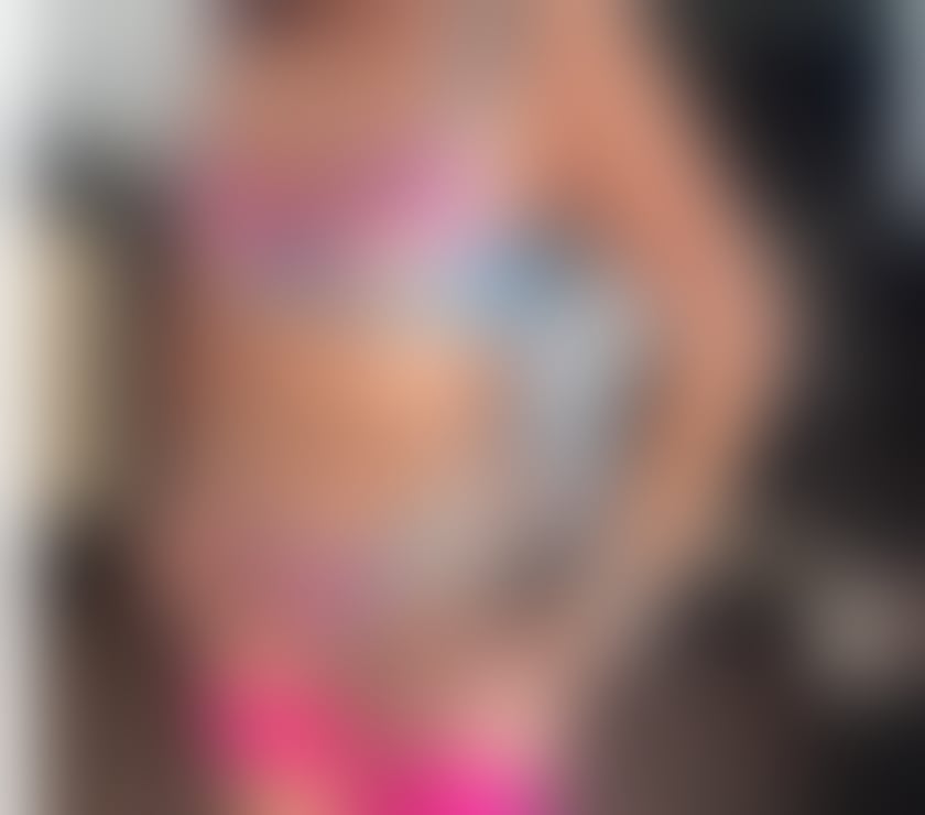 Sammi independent English escort offering pure escapism