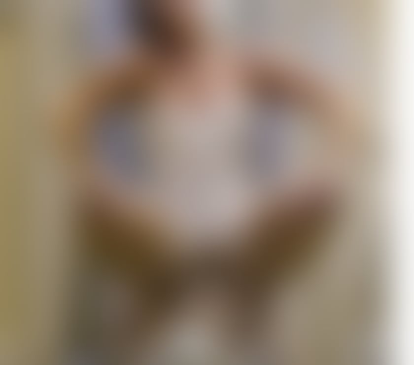 Escorts Norfolk King's Lynn and West Norfolk - Photos for Sammi independent English escort offering pure escapism