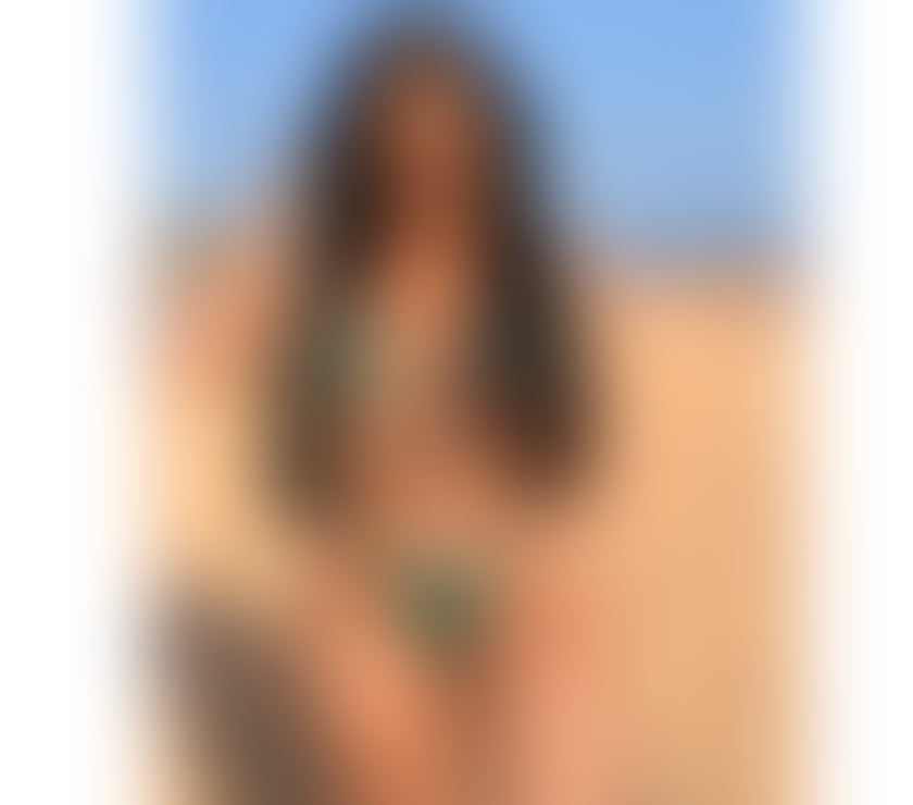 Escorts Oxfordshire Oxford - Photos for 🔞Bombshell Party🥂Strap-on lovers?Domination ALEVEL💦