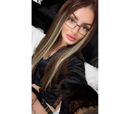 Escorts Stratford East London - Photos for Eva🔥Full GFE🍆💦Party girl🥂Dont rush Owo❤️