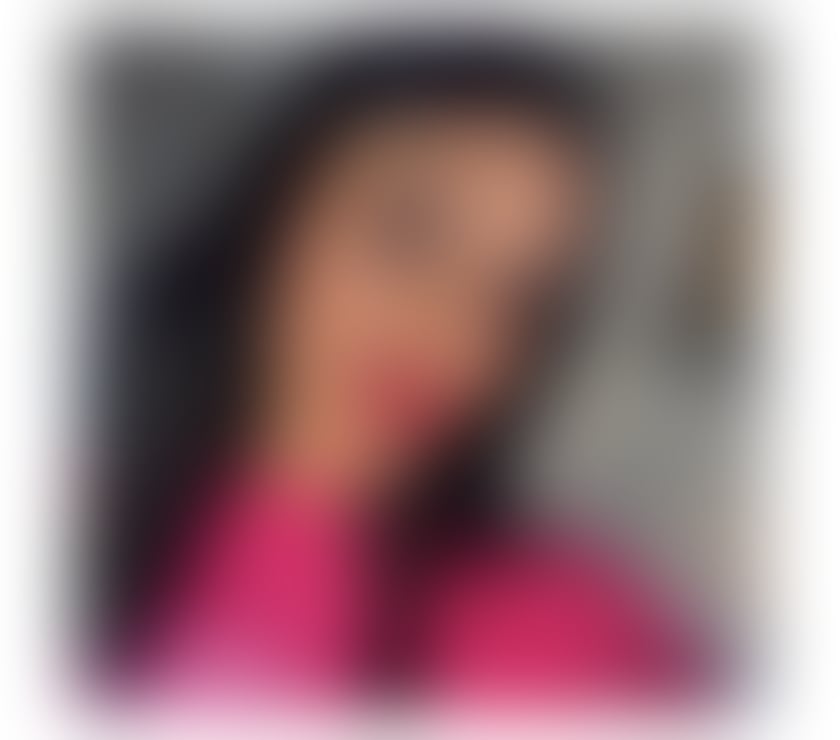 Hello, I'm Andreea, new to your city.❤️❤️❤️