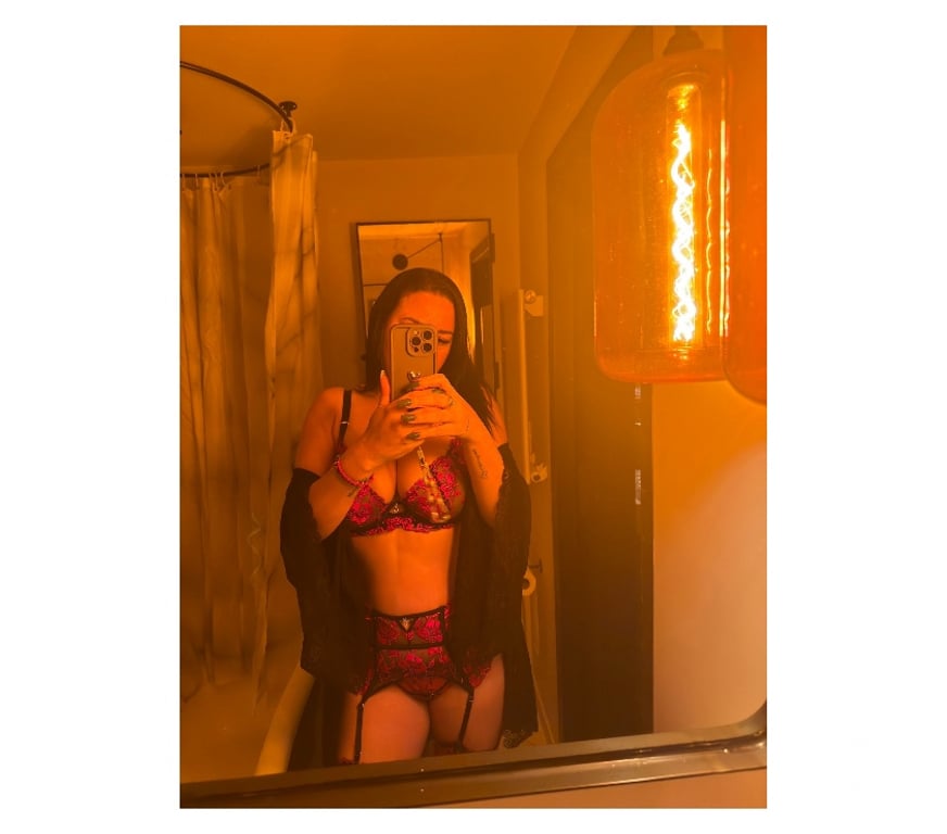 Escorts Barnet Edgware - Barnet - Photos for 🌸Brazilian Beauty | Elegant | Warm Personality 🌸