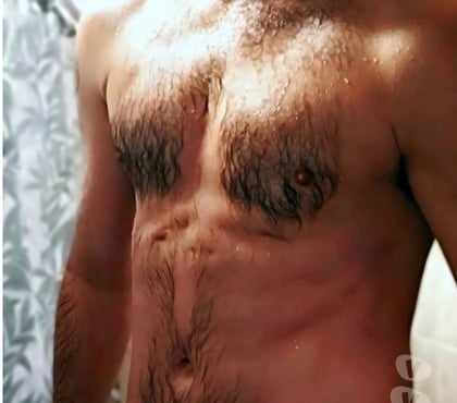  Gay massage Cardiff City Centre Cardiff - Photos for Dylan - Big hands, soft touch.