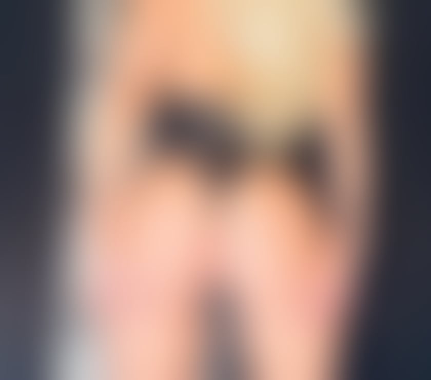 Escorts East London Havering - Photos for PARTY BLONDE MILF GIGI IN TOWN 💥