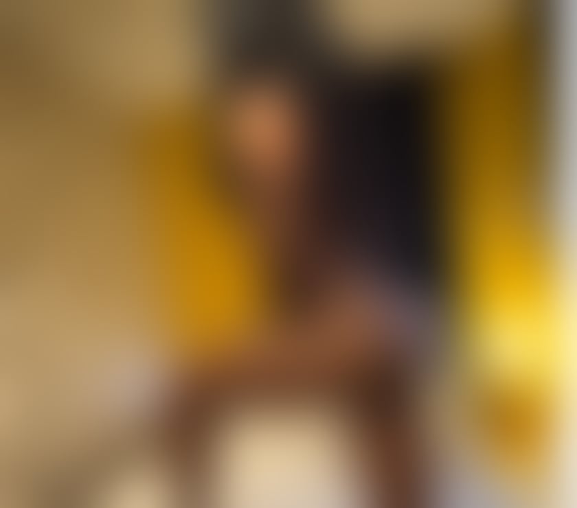 Trans Escorts West London Shepherd`s Bush - West London - Photos for Shakira Brazil brunette 21 cm big performs massage available