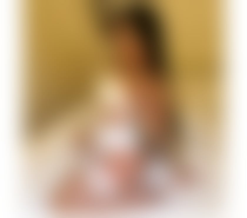 Escorts Kent Medway - Kent - Photos for Miriam full massage body to body