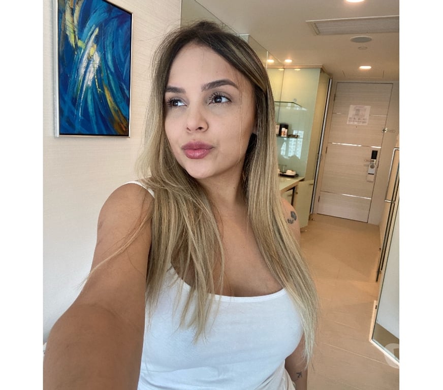 Escorts South West London Battersea - South West London - Photos for Mel 🍯🍭! High class 🫦party girl