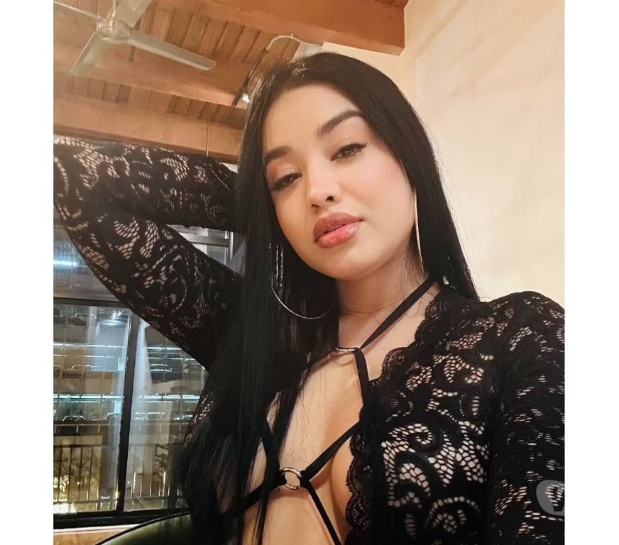 Escorts Warwickshire Stratford-on-Avon - Photos for Hi rowena new here call me 😘