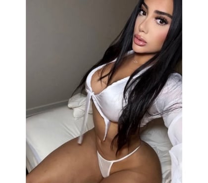 Escorts and Massages Luton Town Centre Luton - Photos for CRISTAL 💕💕GIRL FANTASTIC 💕