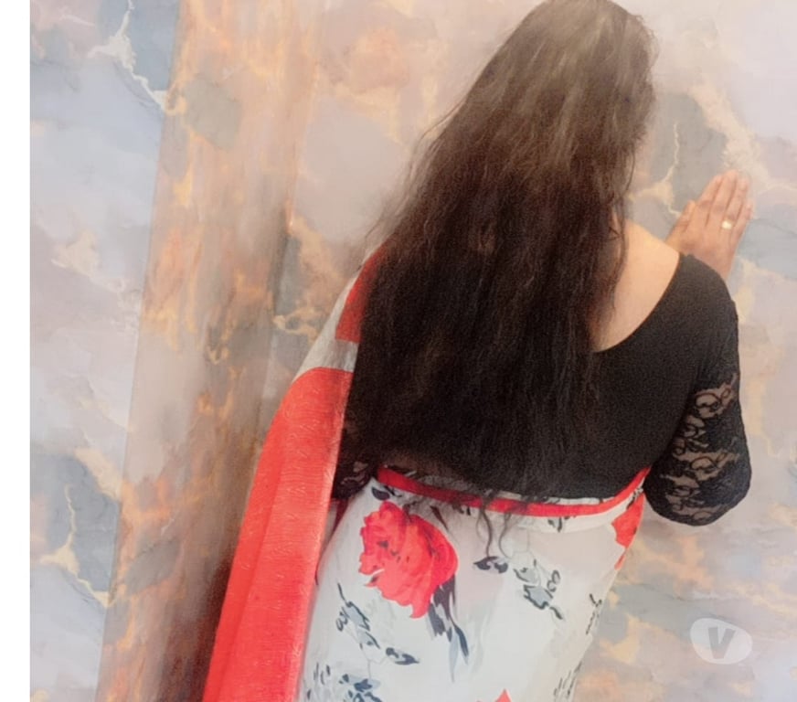 Escorts Bedfordshire Luton - Photos for REENA SOUTH INDIAN TAMIL GIRL NEW IN LUTON