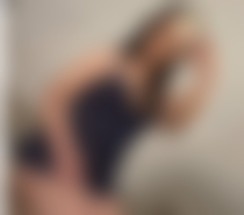 Trans Escorts East London Stratford - East London - Photos for Sexy Curves From Brazil Full Service in 📍Maryland Station