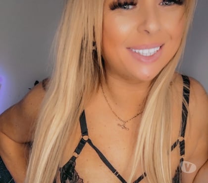 Escorts Durham County Durham - Photos for BRITISH 🇬🇧 CURVY 🔥 BLONDIE 💋 INCALLS TIL 9PM