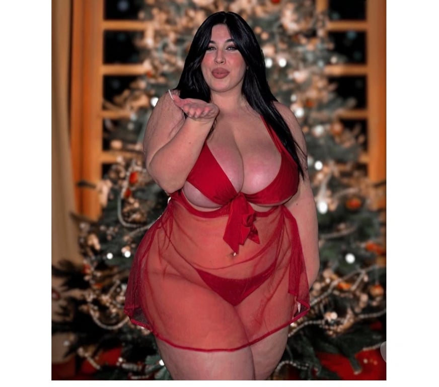 Escorts Kent Medway - Kent - Photos for your flirty tropical girl🍓🍍🍉🍇🍎🥥