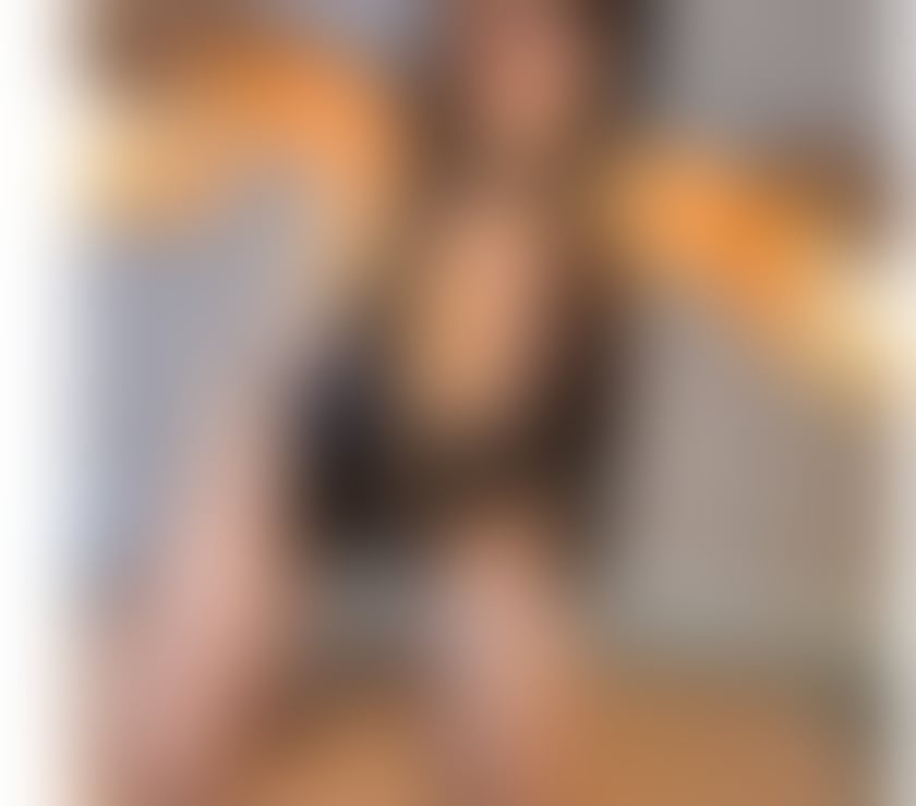Escorts Greater Manchester Bolton - Photos for Hi im new in town party girl Anne