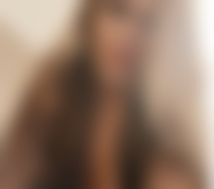 Photos for CARLA NEW IN TOWN