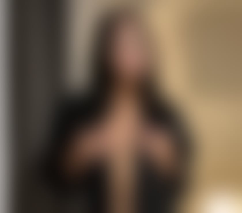 Yara❤️‍🔥Hot Party Girl🔥🇧🇷 Real Pics😍