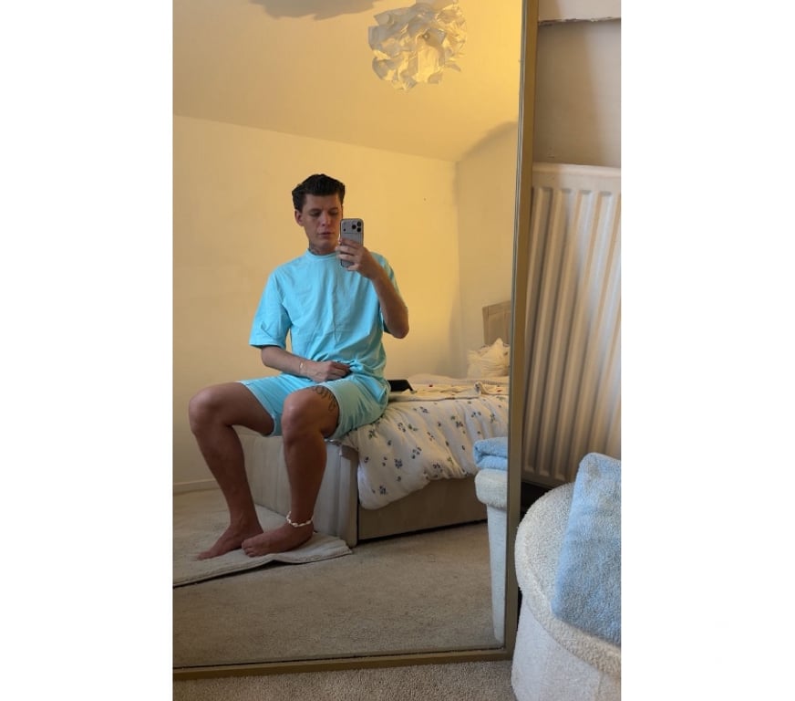  Gay massage Lancashire Burnley - Photos for Tanned fun lad here