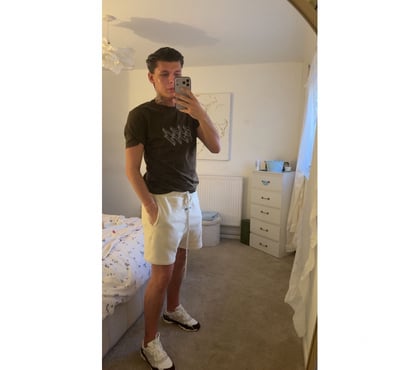 Gay Escorts Burnley Town Centre Burnley - Photos for Tanned fun lad here