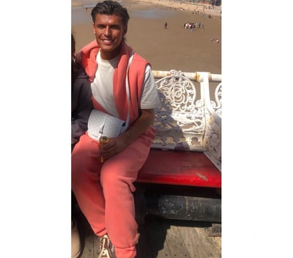 Gay Escorts Burnley Town Centre Burnley - Photos for 22 y o tanned and slim