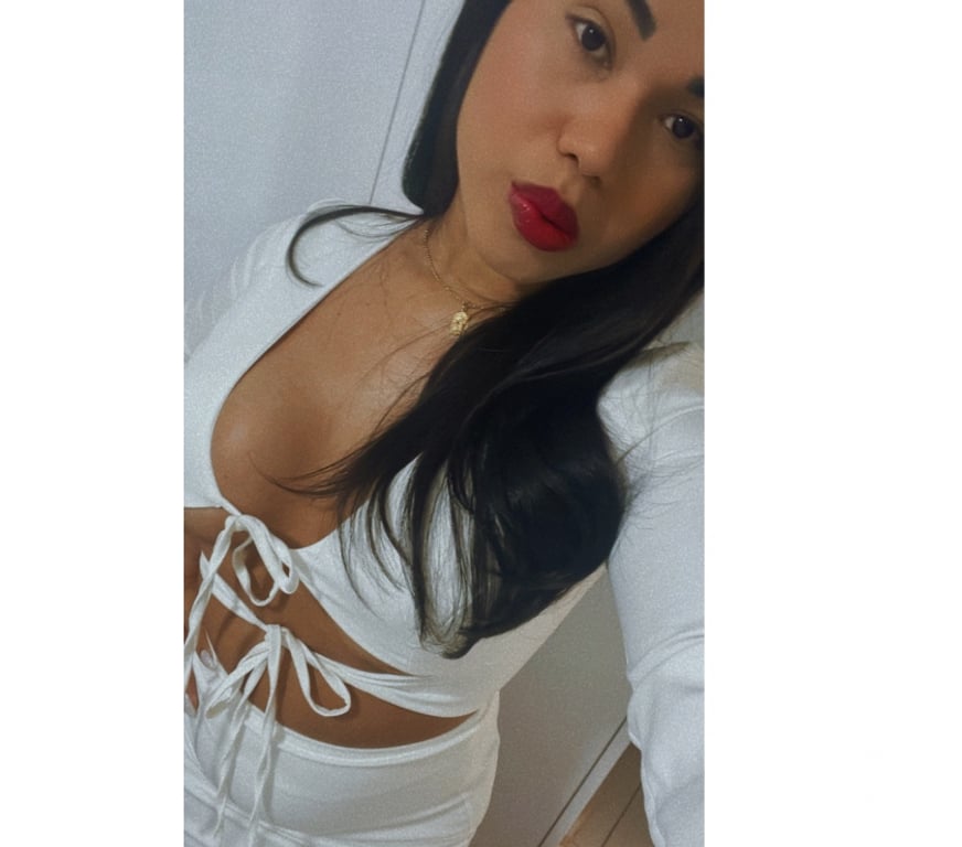 Trans Escorts West Midlands Birmingham - Photos for Brazilian Thaynara