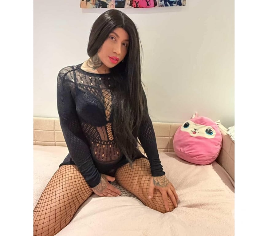 Trans Escorts Essex Brentwood - Photos for Mia collute brazilian 🇧🇷