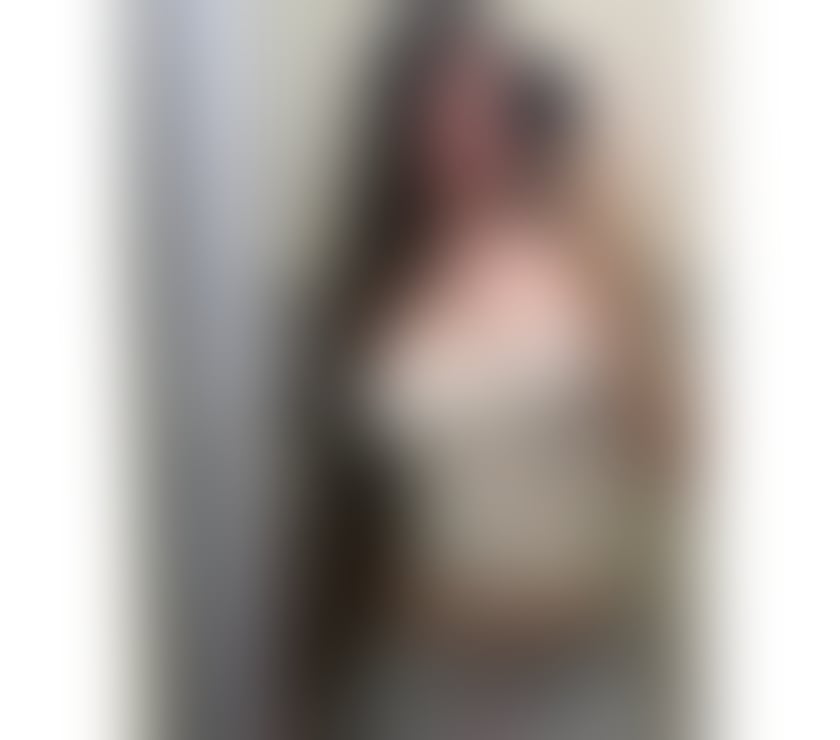 CELINE HOT GIRL IN TOWN