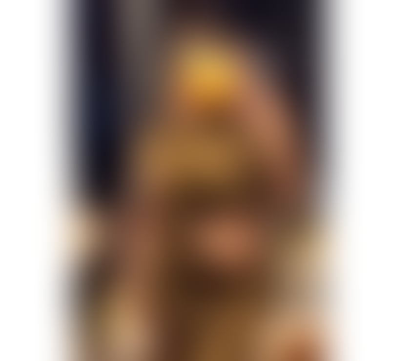 Escorts Hendon Central Station North West London - Photos for Hot and curvy arabic girl in Hendon