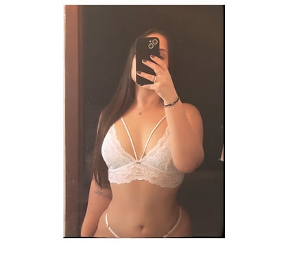  Escorts Hemel Hempstead Dacorum - Photos for Isabella 🇪🇸 new in town ,queen of owo 😋