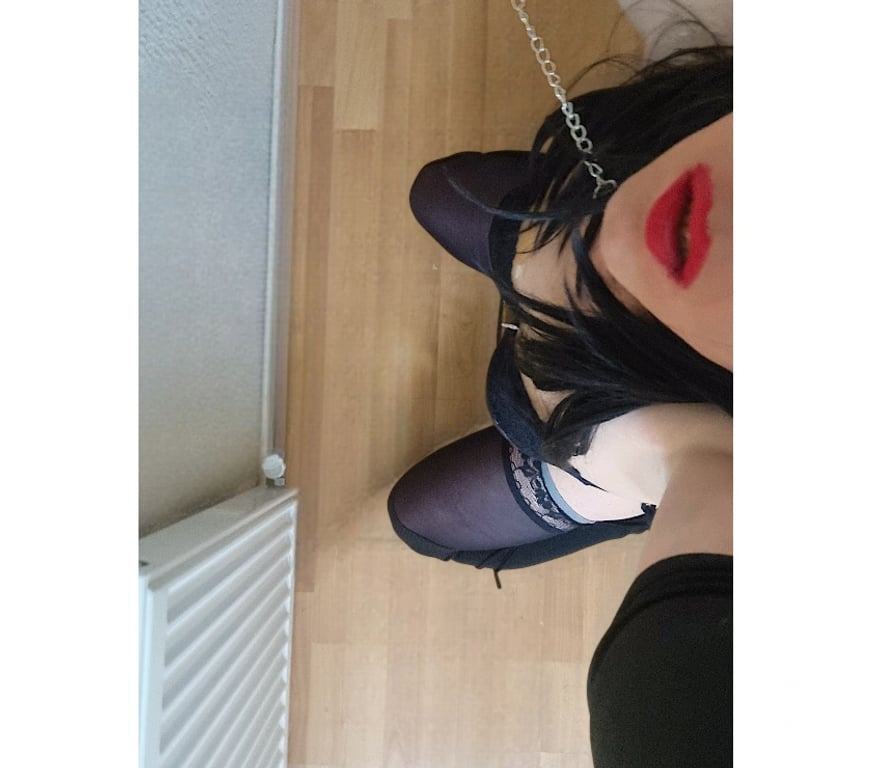 Trans Escorts Newport - Wales Newport City Centre - Newport - Photos for 💎 Gloria – Where Glamour Meets Fantasy ✨️