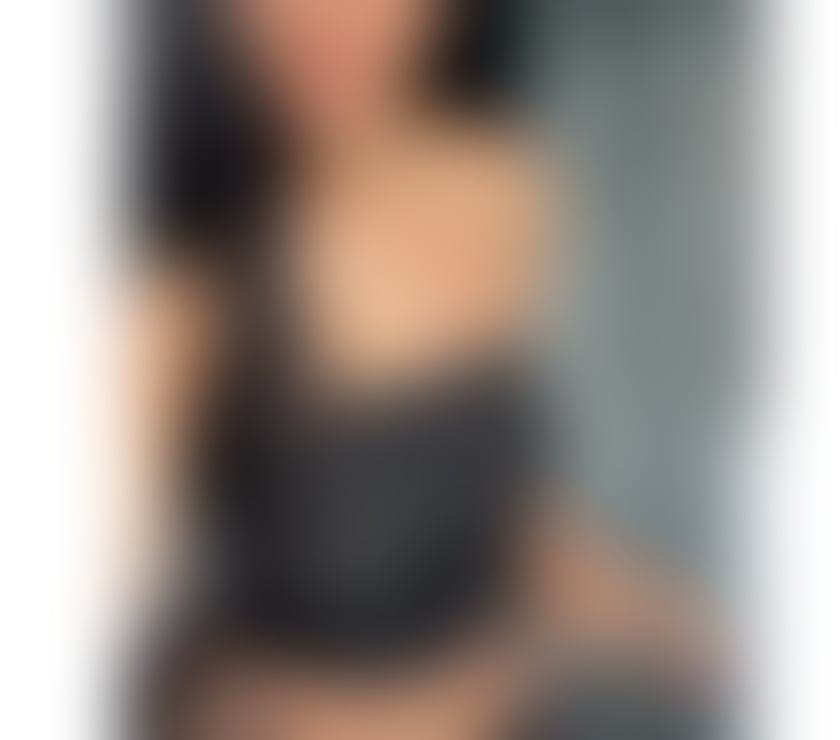 MEL FOXER PARTY GIRL