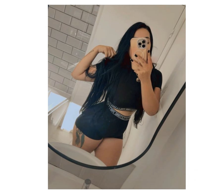 Escorts Kent Medway - Kent - Photos for 🔥Bela big boobs 38FF party girl Brazilian 🇧🇷