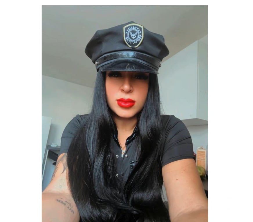 Escorts Kent Medway - Kent - Photos for 🔥Bela big boobs 38FF party girl Brazilian 🇧🇷