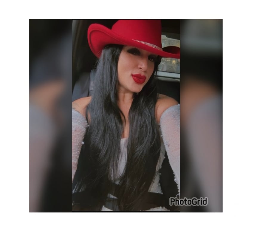 Escorts Kent Medway - Kent - Photos for 🔥Bela big boobs 38FF party girl Brazilian 🇧🇷