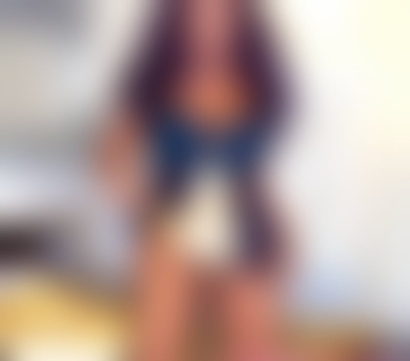 Escorts Merseyside Wirral - Photos for Busty Leggy Ebony here for your Pleasure Don’t Miss out