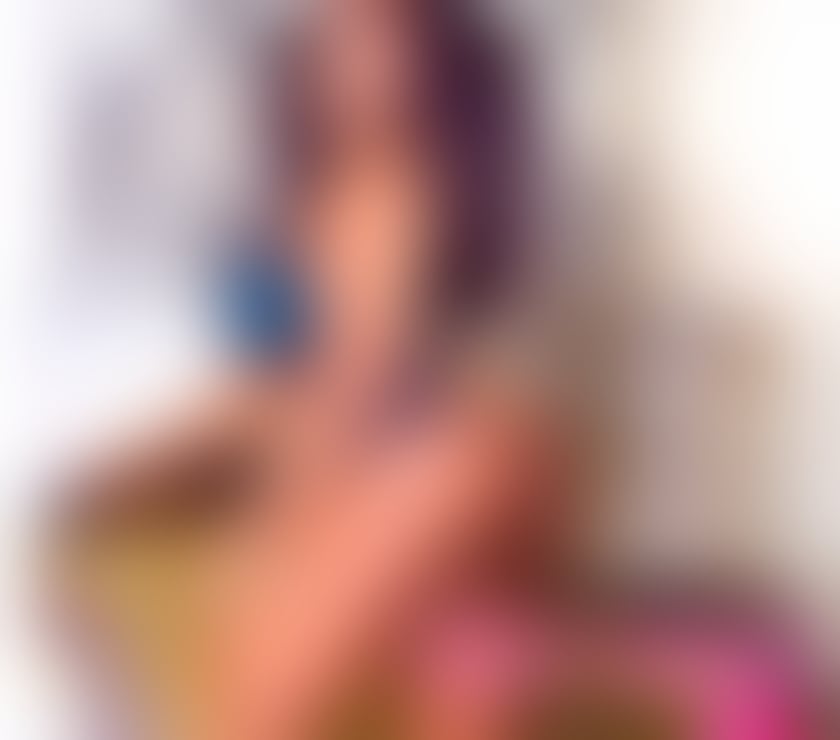 Escorts Merseyside Wirral - Photos for Busty Leggy Ebony here for your Pleasure Don’t Miss out