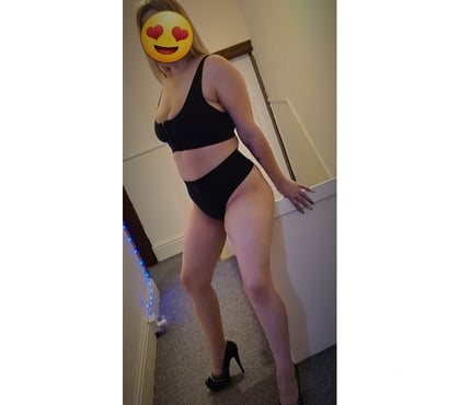 Escorts Saint Andrew`s Hull - Photos for Andreea sweet and hot nice party