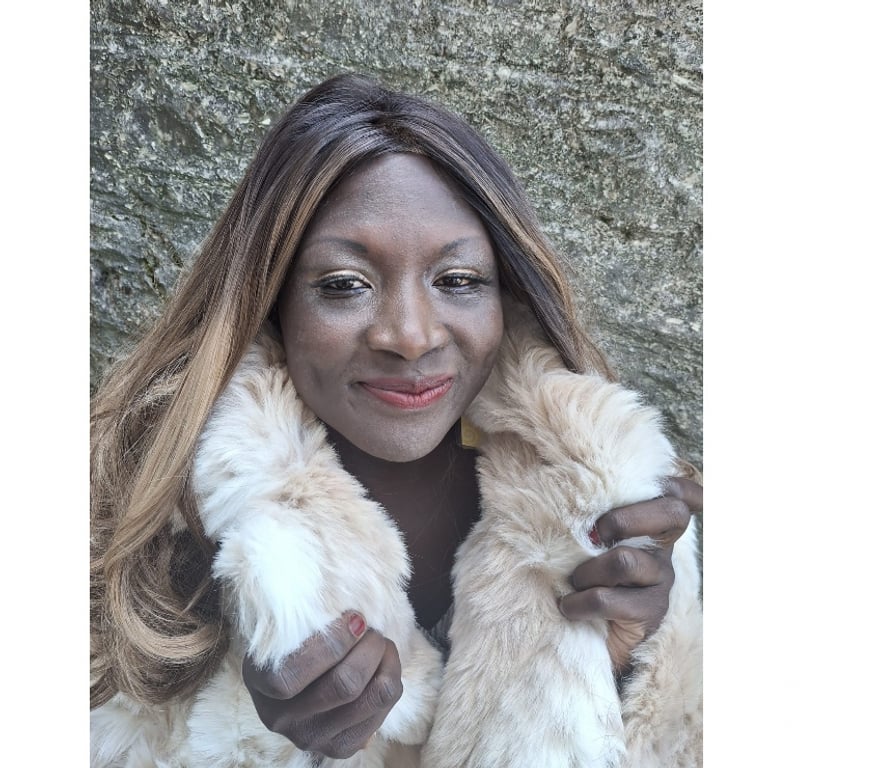 Trans Escorts Derbyshire Derby - Photos for Chloe only one night in derby Saturday 16th