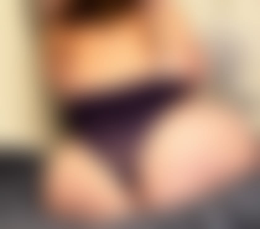 Tall Voluptuous English Amazon. (SSBBW BBW)