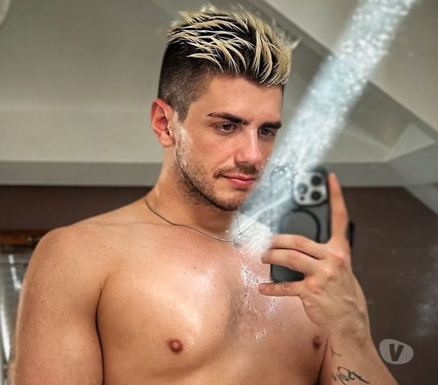  Gay massage Glasgow Glasgow City Centre - Glasgow - Photos for 6ft, XL, kinky & vers Yorkshire lad.
