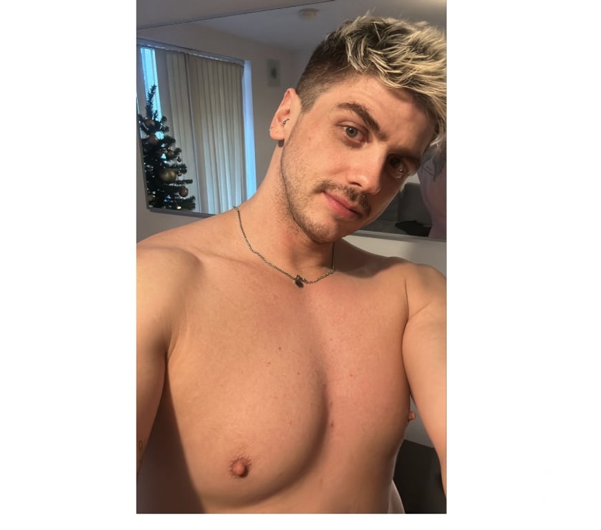  Gay massage West Midlands Birmingham - Photos for Brum CC - 6ft 1 RUGBY BUILD. ATTENTIVE & ASSERTIVE.