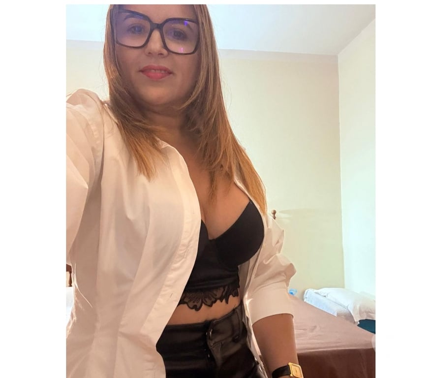 Escorts West London Acton - West London - Photos for 👅Brazilian LISA Party Girl 🥳 New musa in Town 24 7