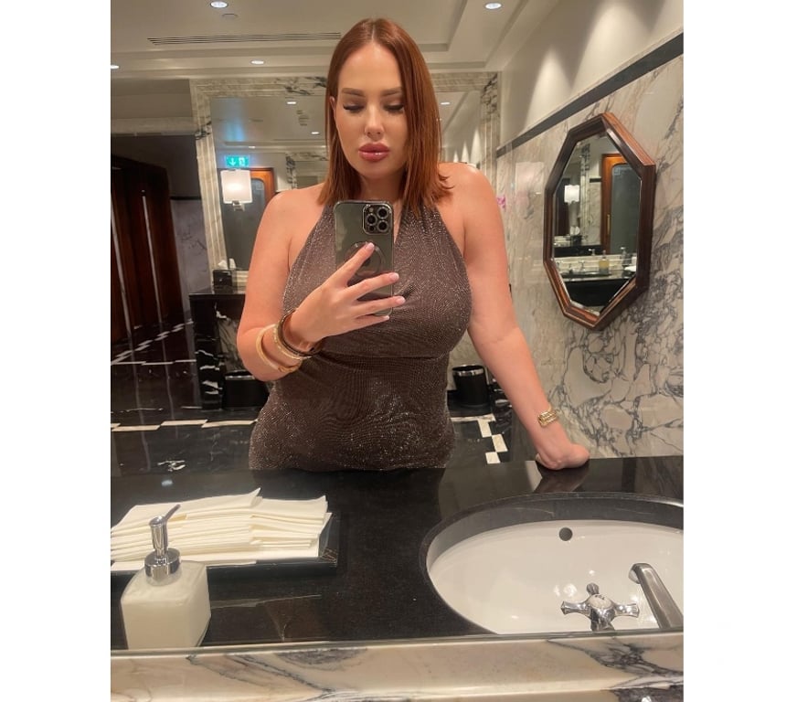 Escorts West London Ealing - West London - Photos for PLAYMATE LINDSEY🌸BUSTY🌸 SENSUALL 🌸